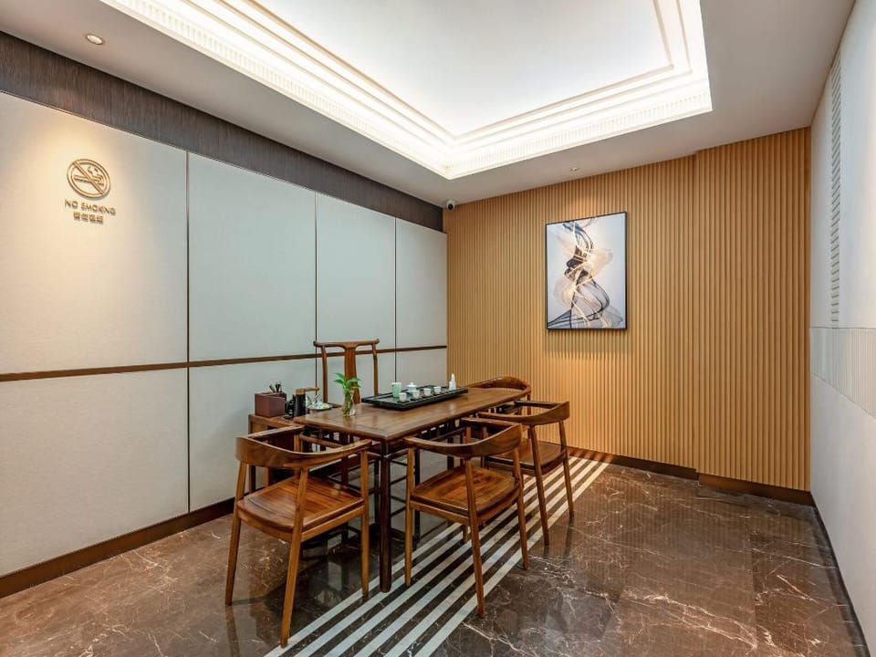 Jinjiang Metropolo Hotel Xiamen North Station University Town Hotel in Xiamen