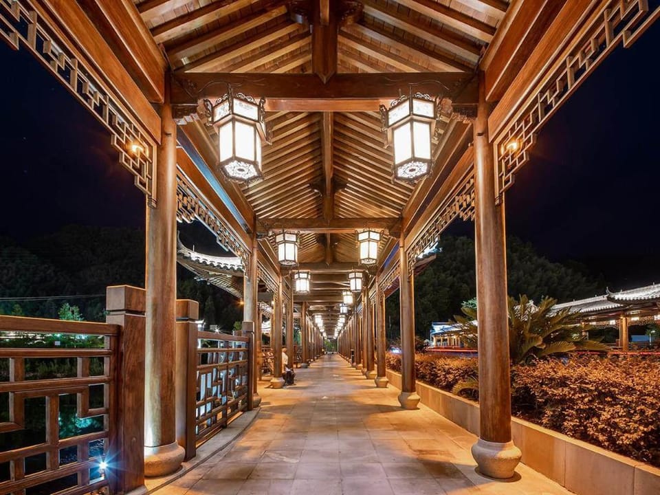 Vienna International Hotel Lishui Jingning SheZu Museum Hotel in Zhejiang