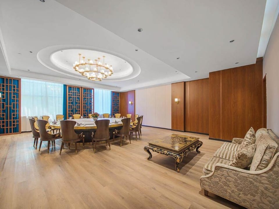 Vienna International Hotel Lishui Jingning SheZu Museum Hotel in Zhejiang