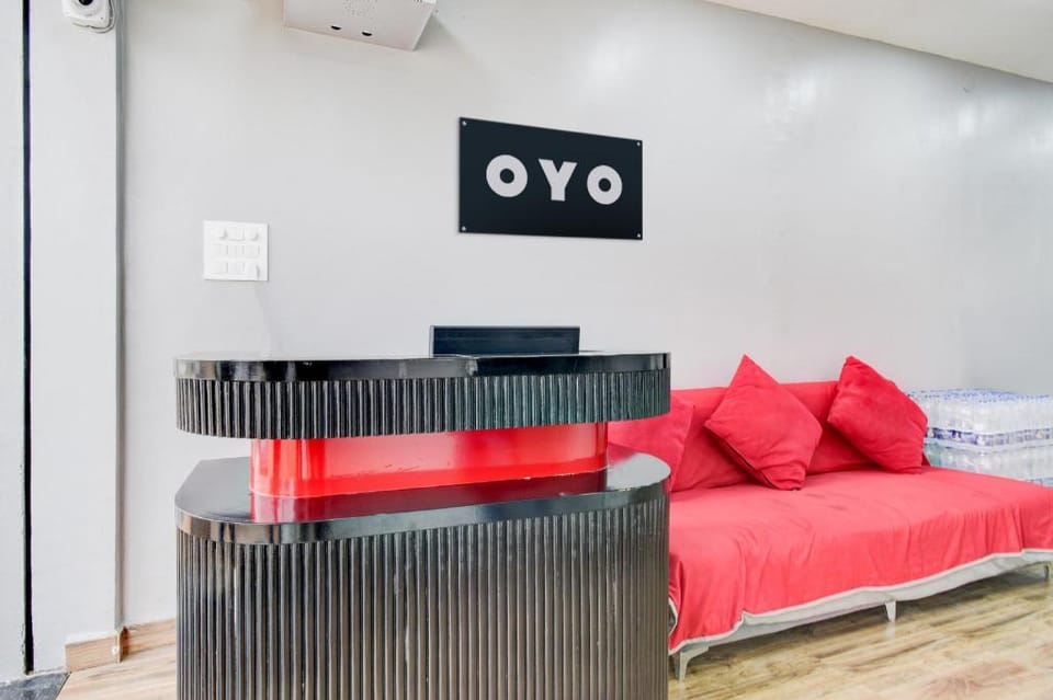 Super Hotel O Sweetheart Luxurious Rooms Hotel in Hyderabad