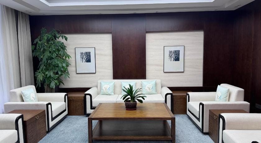 臻程酒店（北京南站西铁营地铁站店） Hotel in Beijing
