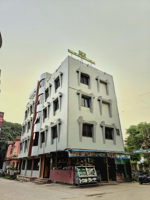 The Sky Comfort Hotel Brahm Sambandh Hotel in Rajasthan