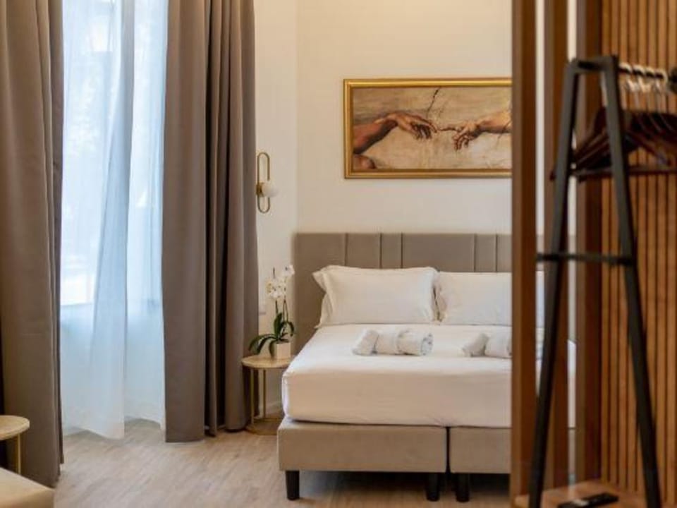 Romart Luxury Rooms Bed and Breakfast in Rome