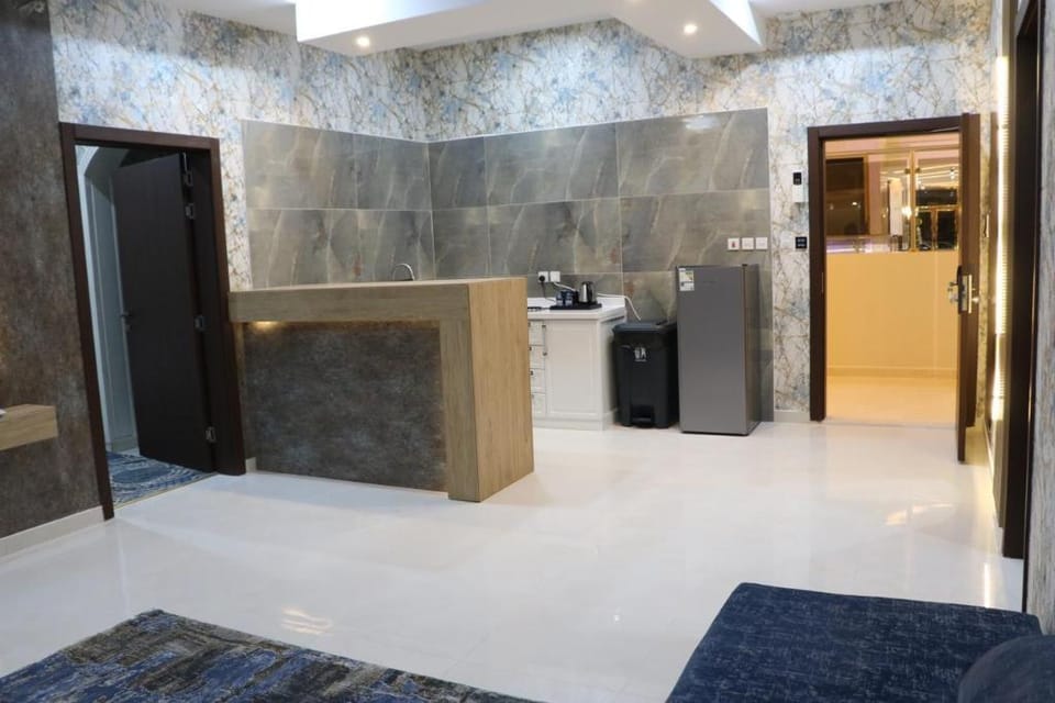 شقق بيت المدينة للشقق المخدومة Apartment hotel in Medina