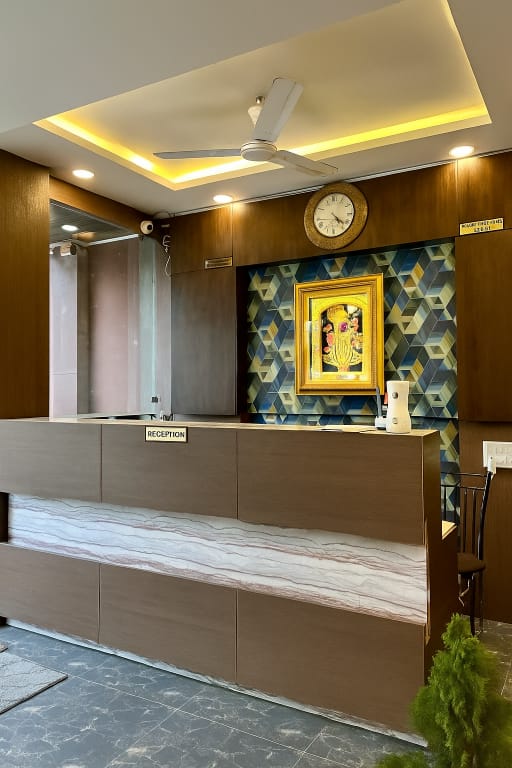 Hotel Seasons Hotel in India