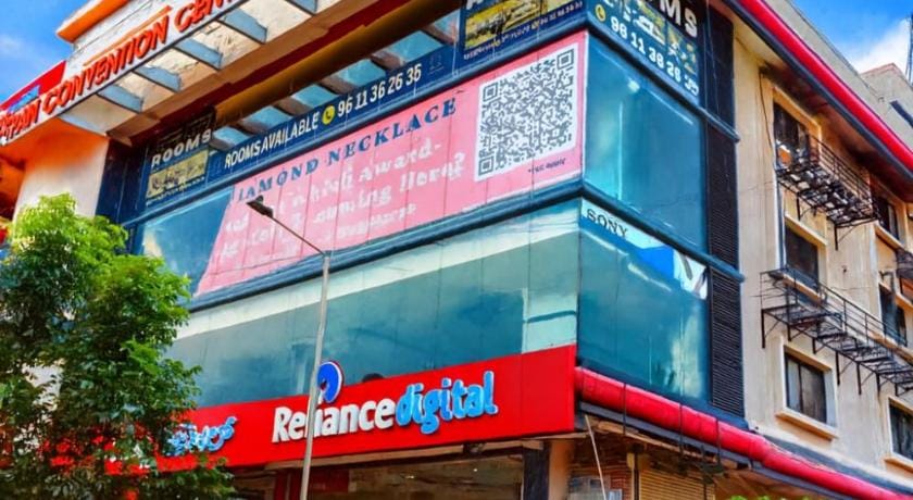Stayz Royale - Electronic City Hotel in Bengaluru