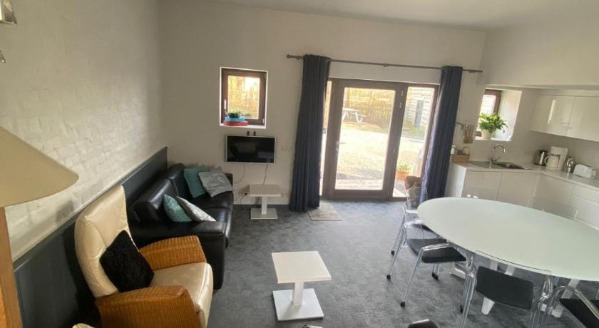Eeuwenhout vakantiedomein Hotel in Flanders