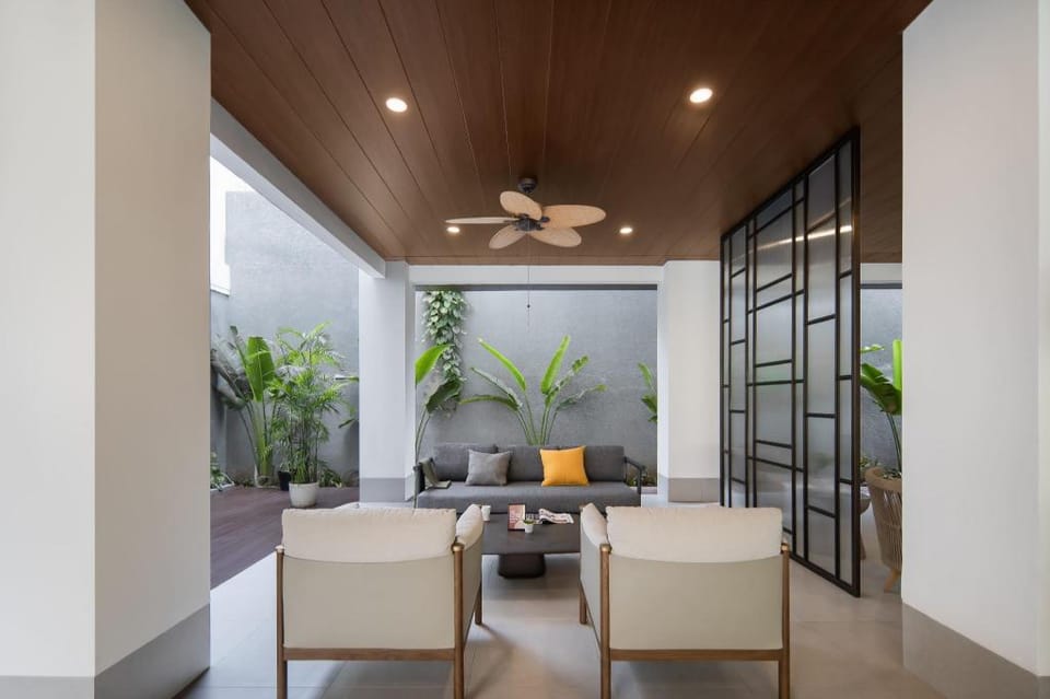 Cove Dra House Hotel in Jakarta