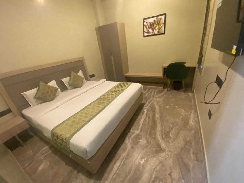Hotel O Kiran Path The Tulip Prime Stays Hotel in Jaipur