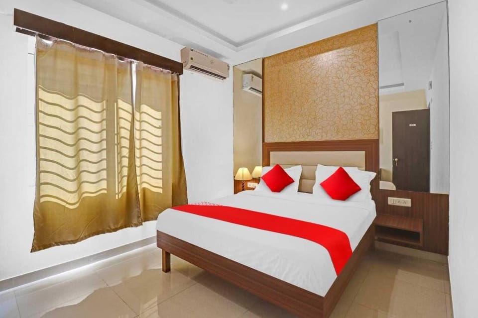 Collection O Jakksandra Harsha Boarding Hotel in Tamil Nadu