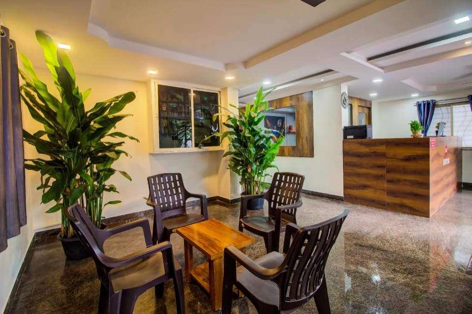 Hotel Aadya Executive Hotel in Pune