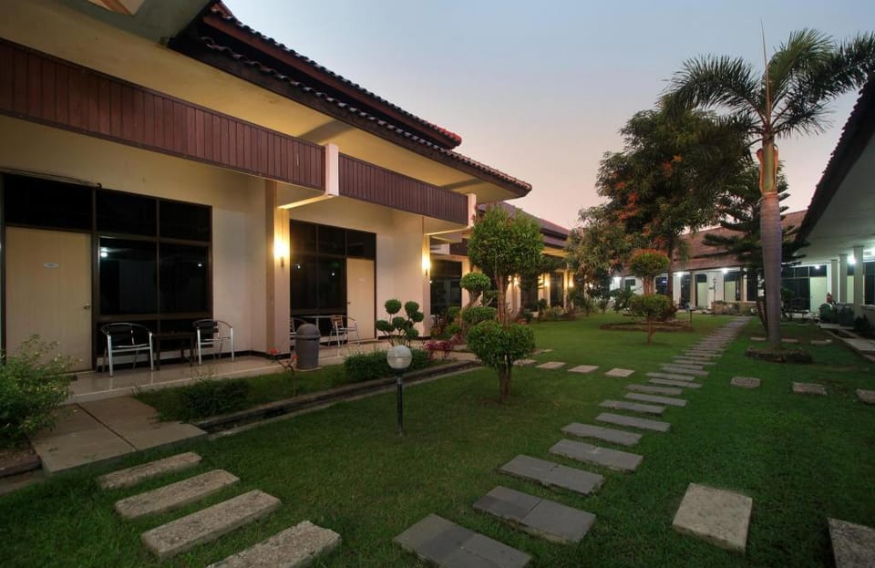 Grand Trisula Hotel Indramayu Hotel in West Java