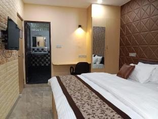 SOUKYAM HOTEL Apartment in Kolkata
