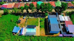 Concetta Inn Pool/Kit/Aircon near Dahilayan Loft 1 Apartment in Northern Mindanao