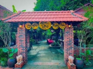 Huế Lotus Homestay Apartment in Laos
