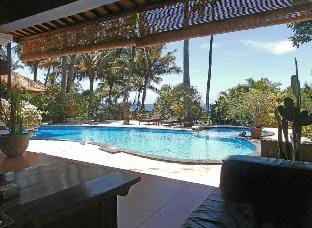Bali North Beach B&B - 2 Suite Guesthouse Vacation rental in Karangasem Regency
