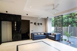 YSTAY HOTEL Apartment in Noida