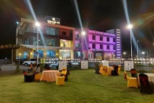 the rudraksh hotel Hotel in Uttar Pradesh