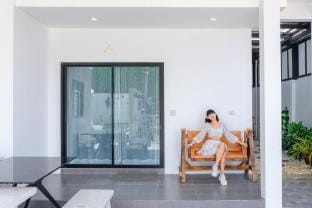 บ้านพักเขาใหญ่ ลูกแก้วพูลวิลล่า Lookkaew Pool Vill Apartment in Laos