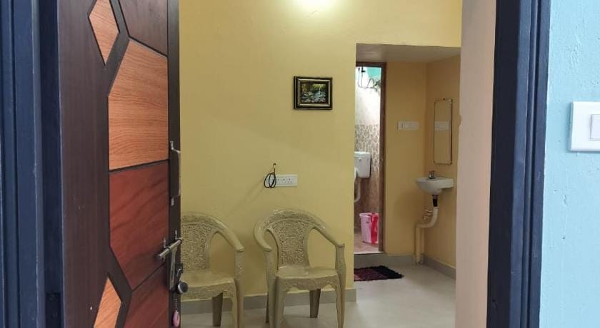 Neyo Guest House Hotel in Tamil Nadu
