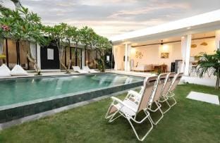 Villa Sabrina Lombok  Apartment in Batu Layar