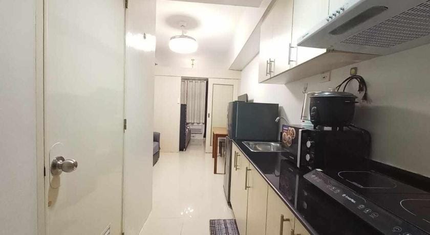 MOA Sea Residences Pasay Staycation by RP Hotel in Pasay