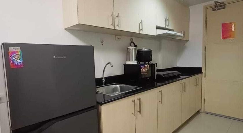 MOA Sea Residences Pasay Staycation by RP Hotel in Pasay
