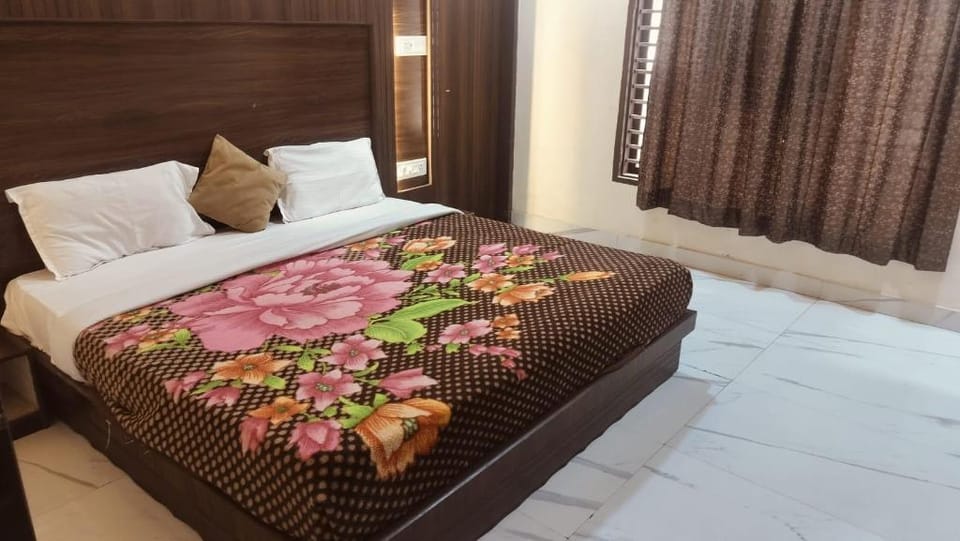 Hotel Shri Mohini Kunj Vindavan By HRG Hotel in Uttar Pradesh