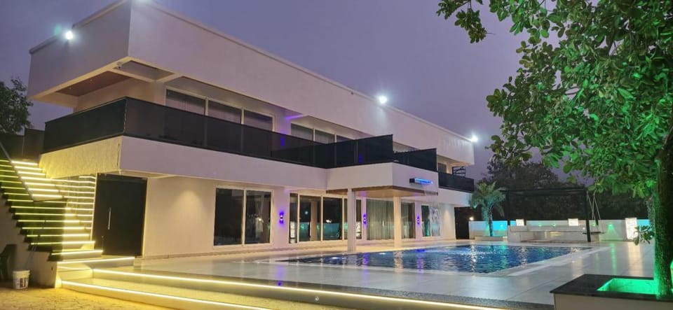 Awildflower Hotel in Maharashtra