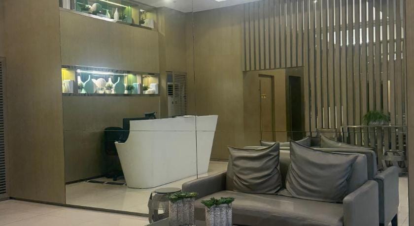 Symphony Tower 2 Hotel in Quezon City