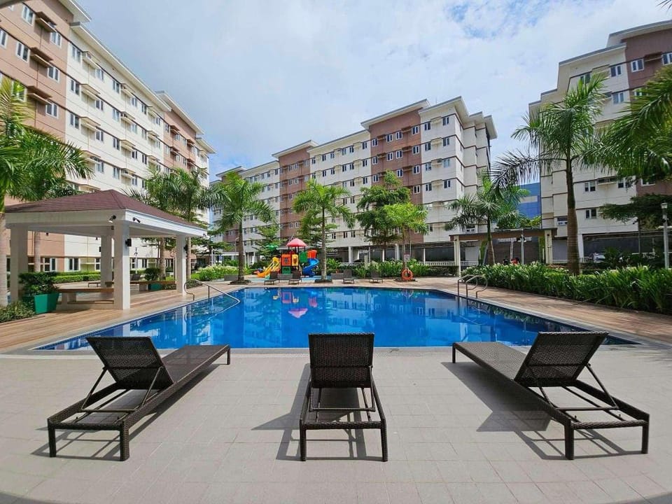 Jhace Staycation Hotel in Calabarzon