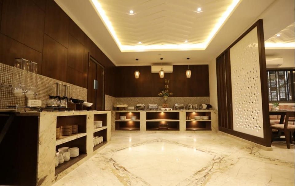 Shourya Residency Udaipur Hotel in Udaipur