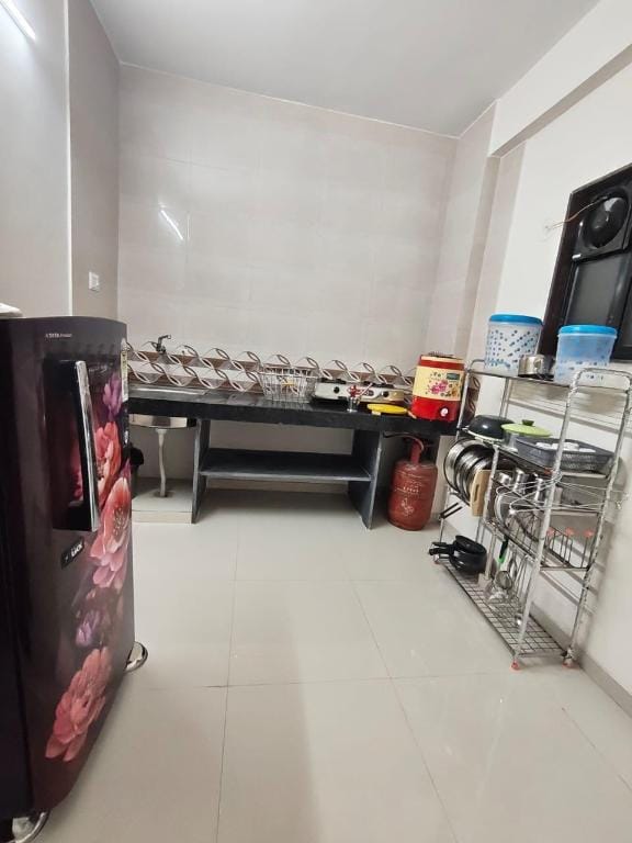 Sunshine Comfy Stay Hotel in Pune