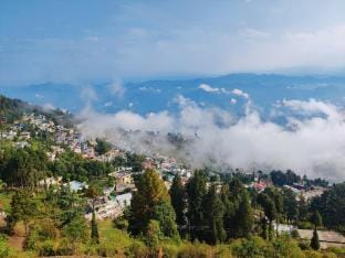 Kaira Kailash Apartment in Uttarakhand
