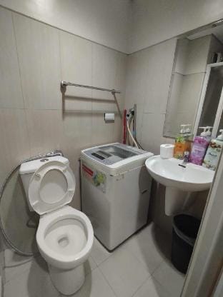 Family room Triple M Staycation Vacation rental in Pasay