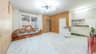 Gangneung Aladdin Surfing Pension Bed and Breakfast in South Korea