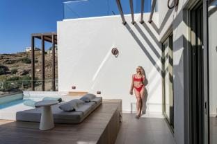 Luxurious Villa Selestine - With Private Pool Villa in Crete