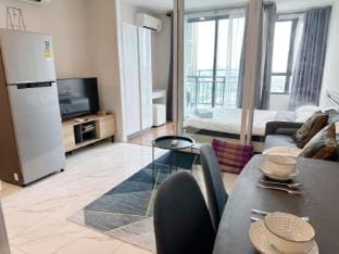 Artisan Horizon Loft – Ratchada Apartment in Bangkok