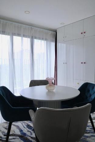 Lavida Plus 38M2 | Air Purifier/Fryer | Free Pool Apartment in Ho Chi Minh City