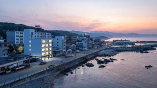 Donghae Neulbadarang Ocean View Pension Bed and Breakfast in South Korea