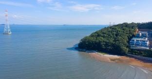 Ongjin Guardians Pool Villa Bed and Breakfast in Gyeonggi-do