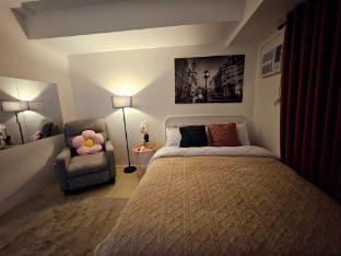 Studio Type Condo near Boni MRT  Pioneer Woodlands Apartment in Mandaluyong