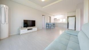 Gyeongju Sunflower Private Cottage Bed and Breakfast in South Korea