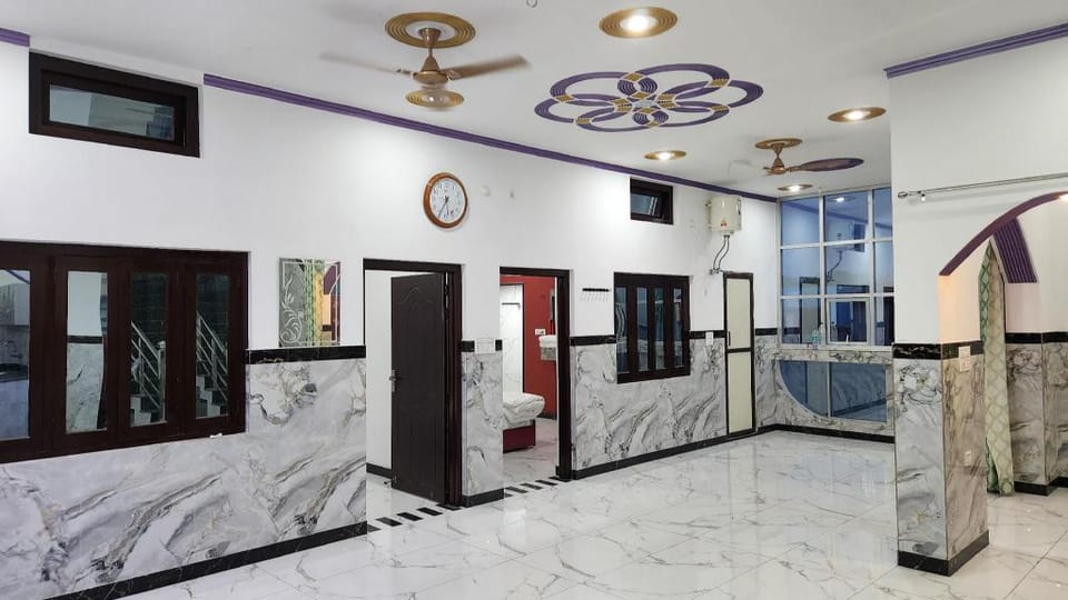 Corbett Blue Bird Hotel in Uttarakhand