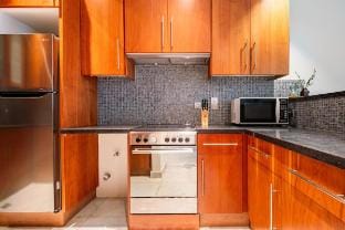 Central Park Tower - Close to Metro/1BR/DIFC Vacation rental in Dubai