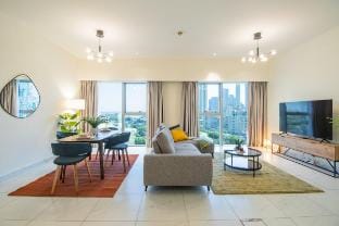 Central Park Tower - Close to Metro/1BR/DIFC Vacation rental in Dubai