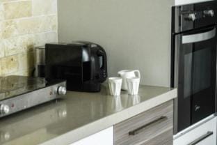Modern & Bright 3BR Apt with View by Sea N' Rent Apartment in Tel Aviv-Yafo