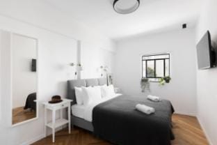 Spacious & Modern 3BD Apt by Sea N' Rent Apartment in Tel Aviv-Yafo
