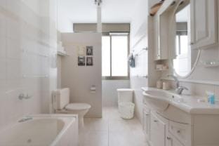 Cozy 3BR Apt w Big Windows 5 Min Walk From Beach Apartment in Tel Aviv-Yafo