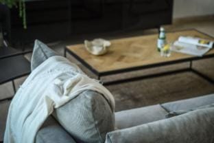 Chic 3BR Apt with Balcony, Mamad Apartment in Tel Aviv-Yafo